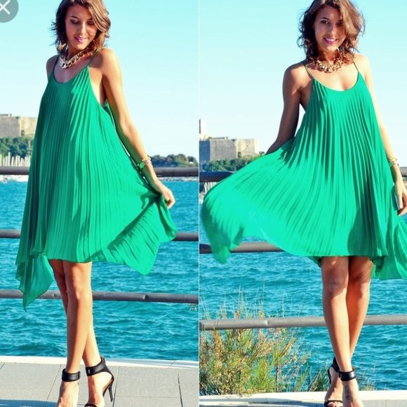 slim fit dress slacks Blumarine Green Chiff Plisse Maxi Dress main image 0